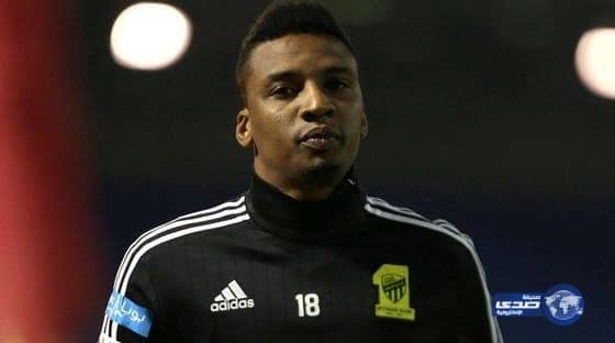 عيد يقدم التهنة للأخضر الشاب