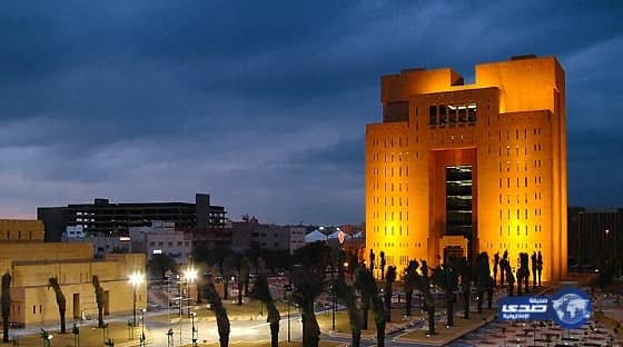 الشباب يوقع مخالصة مالية مع معاذ