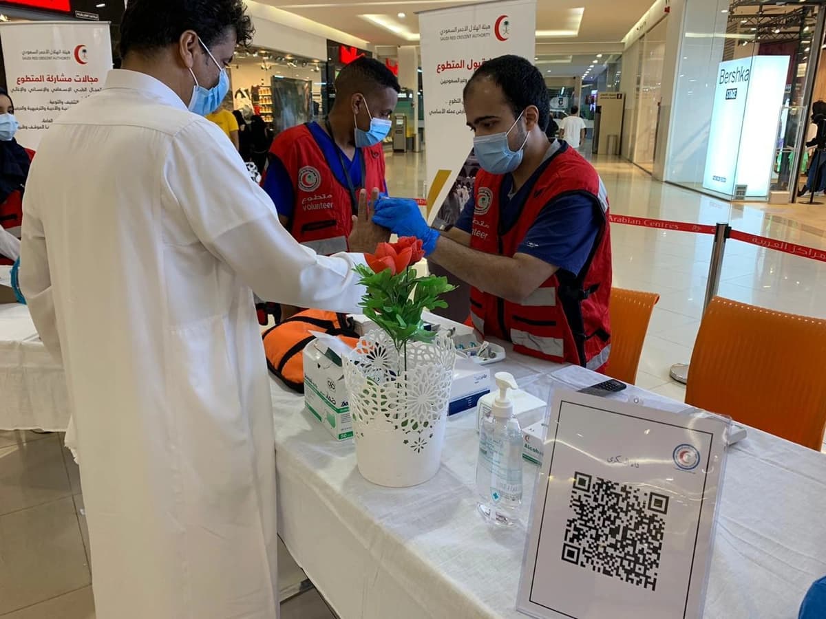 هل سنعود إلى قرار منع التجول في الأيام المقبلة؟..استشاري يجيب " فيديو "