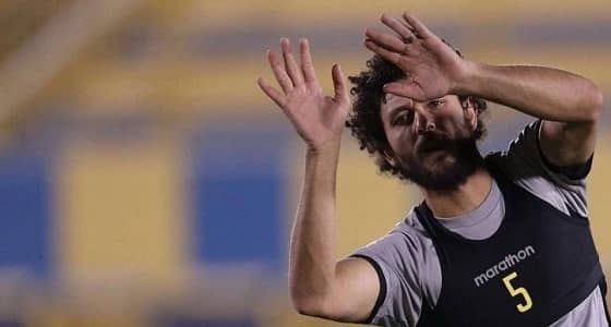 النصر يوضح نتيجة إصابة وليد عبد الله ويسمح لمحترفه بمغادرة الرياض
