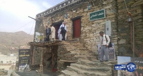 خبراء ايطاليون يزورون المواقع السياحية بالباحة ويتفقدون دور الإيواء
