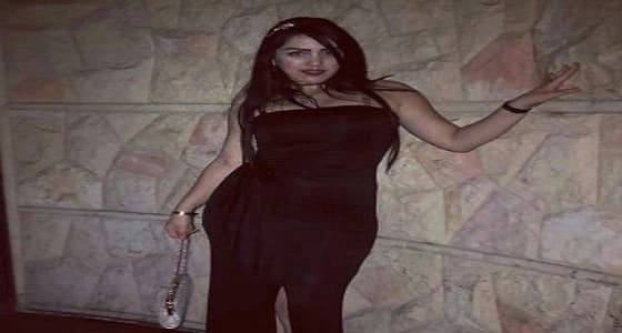 الفتاة الغامضة مشغلة " الشبان "