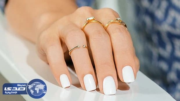 هكذا تختارين لون طلاء الأظافر مع لون ملابسك !