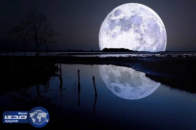 تعرف على أغرب النظريات حول علاقة القمر بجنون وخصوبة المرأة
