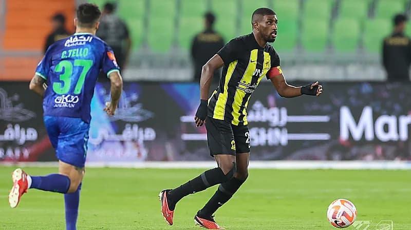 إصابة مدافع الإتحاد شراحيلي بالرباط الصليبي