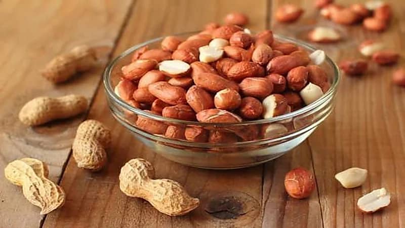 الإفراط في تناول الفول السوداني يعزز انتشار السرطان