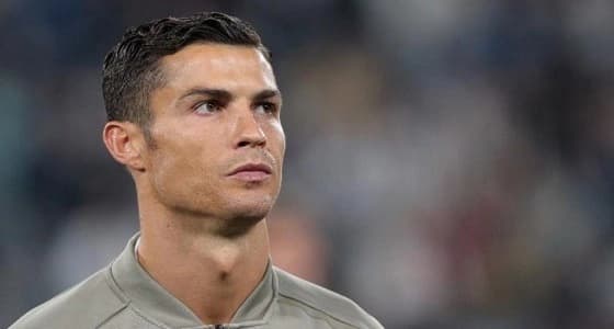 اعتراف صريح من رونالدو بوجود علاقة بينه وبين عارضة الأزياء " بالتراضي "