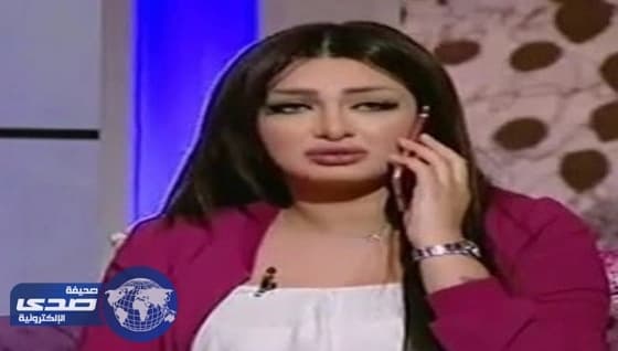 بالفيديو.. إعلامية تتلقى خبر طلاقها على الهواء