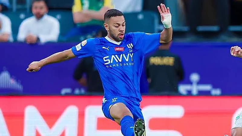 الهلال يعرض لودي على أندية روشن لبحث ضمه