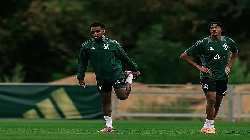 الأخضر يستأنف تدريباته استعدادا لمواجهة التشيك