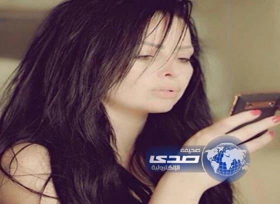 معجبون لـ "ديانا كرزون ": حواجبكك فين ؟!