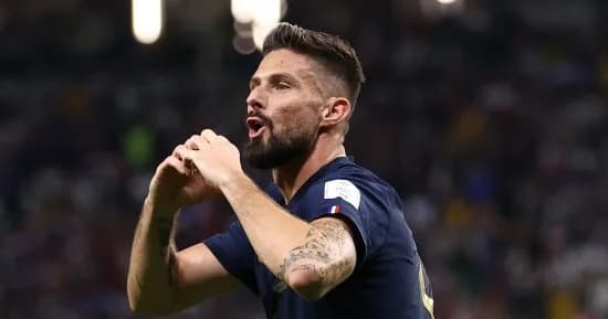 الشكوك تدور حول مشاركة جيرو في مباراة فرنسا والأرجنتين