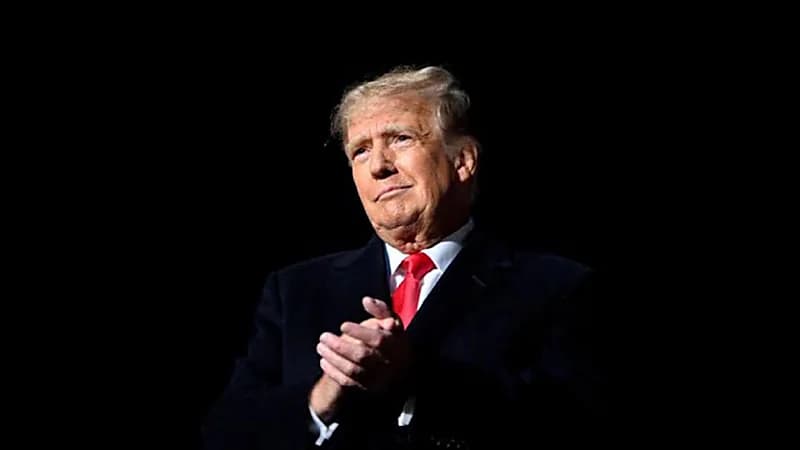 تعليق من ترامب على حادث تحطم طائرة بالقرب من واشنطن .. فيديو