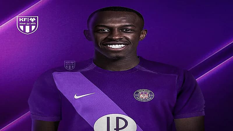 سعود عبد الحميد يرفض عروضًا محلية ويقترب من محطة أوروبية جديدة