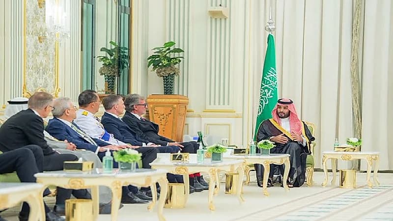 ولي العهد يتسلم أوراق اعتماد سفراء عدد من الدول المعينين لدى المملكة.. فيديو