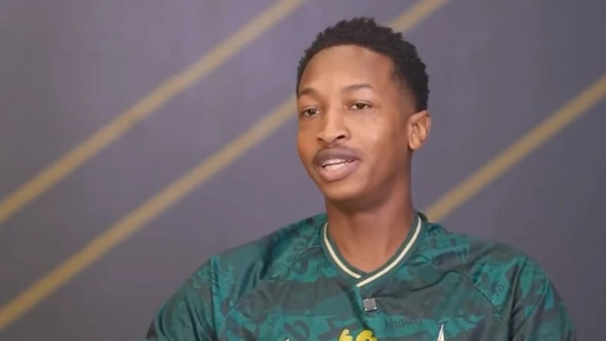 هوساوي: أميل للاتحاد منذ صغري وتمثيل الهلال شرف.. فيديو