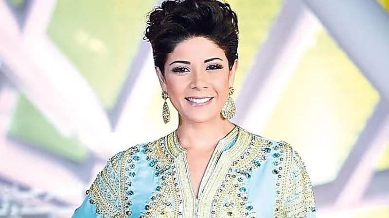 فنانة مغربية تفجر مفاجأة: جربت الكحول والمخدرات من أجل ابنتي