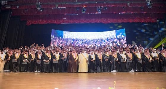 بالصور..نائب أمير الرياض يرعى حفل تخريج الدفعة السابعة بجامعة اليمامة