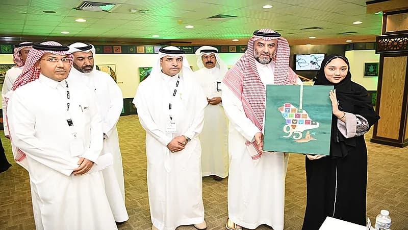 95 لوحةً فنية ترسم مشاعر طلبة تعليم مكة المكرمة باليوم الوطني