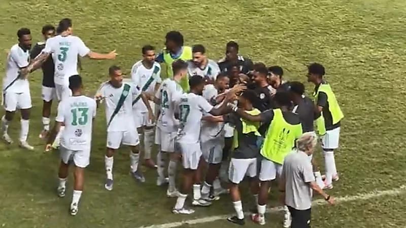 لحظة احتفال لاعبي الأهلي بهدف التعادل أمام خيسوس.. فيديو