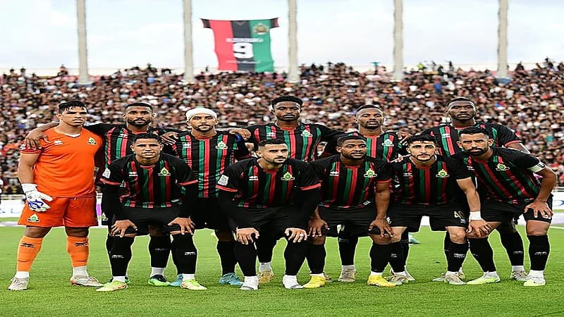 الجيش الملكي يتوج بلقب الدوري المغربي بعد غياب 15 عاما