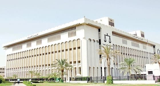 إسقاط الجنسية الكويتية عن 19 مواطنا من عائلة واحدة