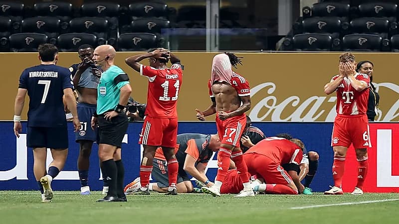 مشهد مروع لإصابة موسيالا بعد تداخل عنيف مع الحارس دوناروما .. فيديو