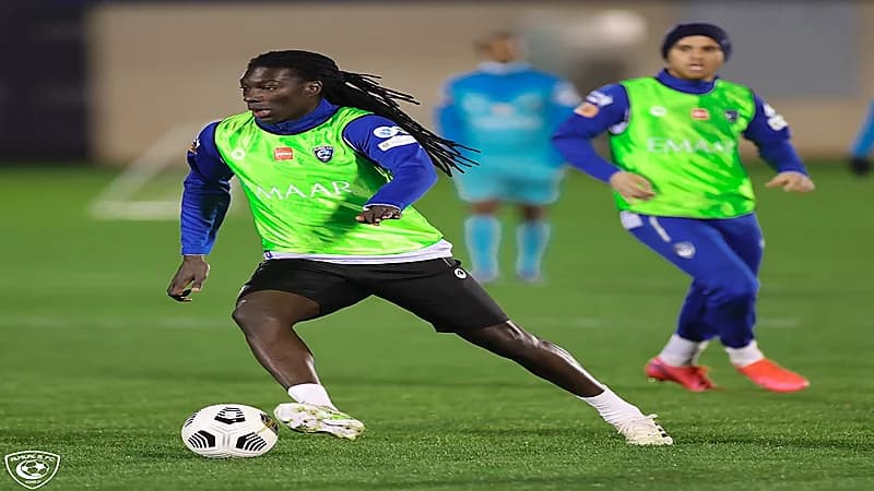 بالصور.. الهلال يجري مرانه الرئيسي استعدادًا لملاقاة الفيصلي