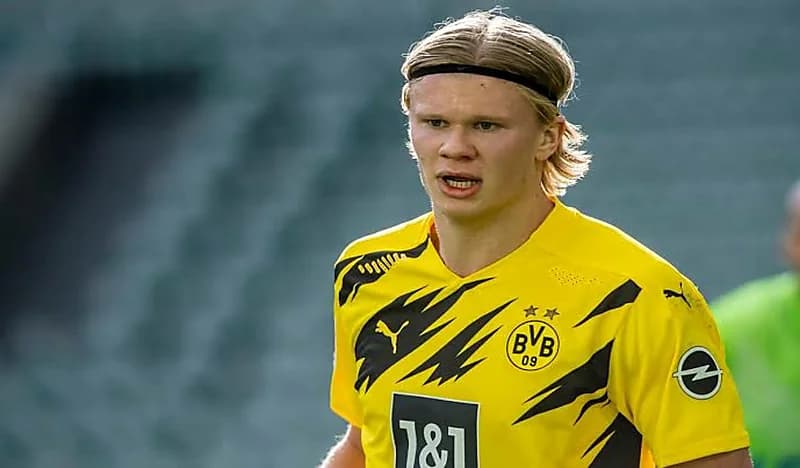 ريال مدريد يقترب من ضم هالاند لدعم صفوفه