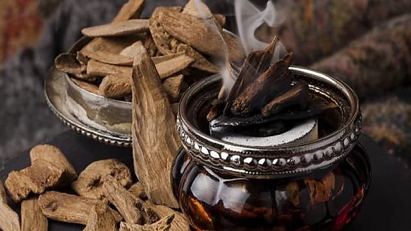 استشاري يحذر من أضرار احتراق البخور على صحة الإنسان