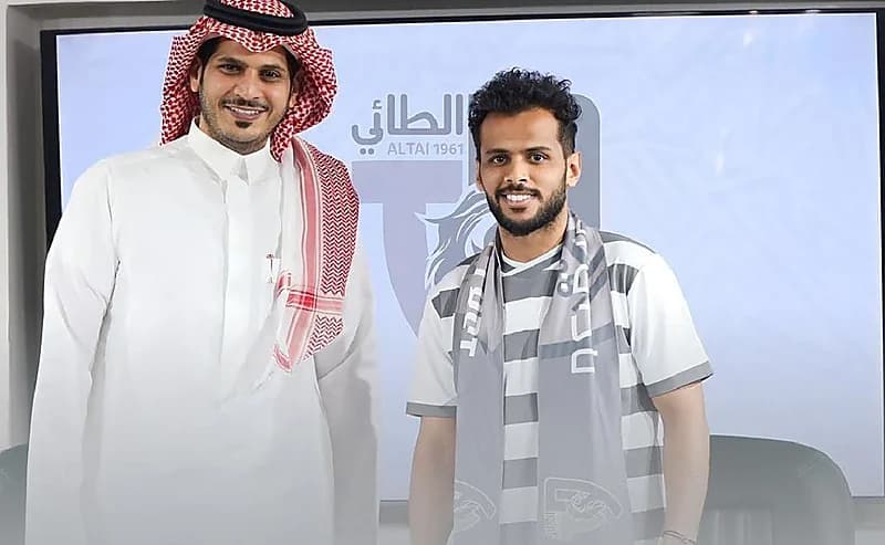 الطائي يتعاقد مع عبدالفتاح عسيري