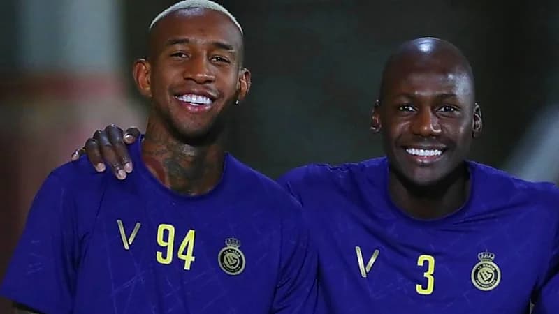 تاليسكا يودع عبدالله مادو بعد رحيله عن النصر .. صورة