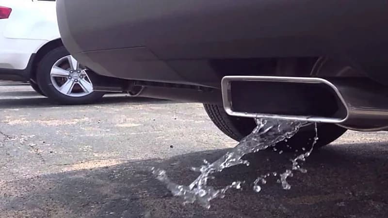 علاقة خروج مياه من العادم بمشاكل المحرك