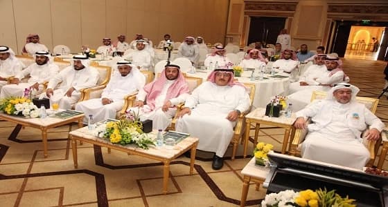 بالصور.. " البيئة " تطلق حملة توعوية بالمنتجات العضوية