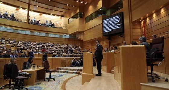 مواجهة ساخنة بين الشيوخ الإسباني وقادة الإنفصال الكتالوني