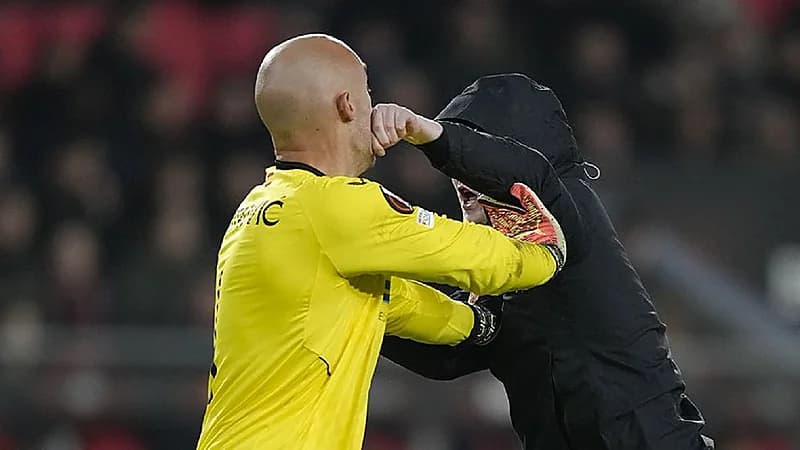 قرار بسجن مشجع لكم حارس إشبيلية