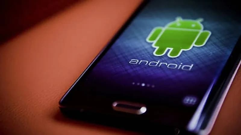 تحذير من تهديد خطير لهواتف أندرويد وآيفون