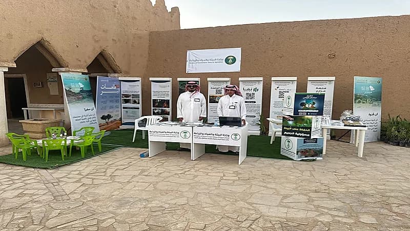 فرع البيئة برياض الخبراء يشارك في مهرجان معية الخبراء.. صور