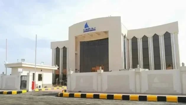 غرفة الشرقية توفر وظائف للجنسين