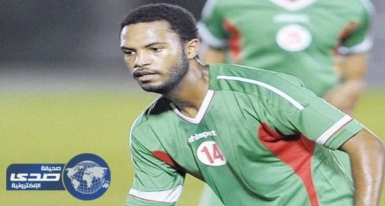 الشباب يفاوض مدافع " النصر " أحمد عكاش