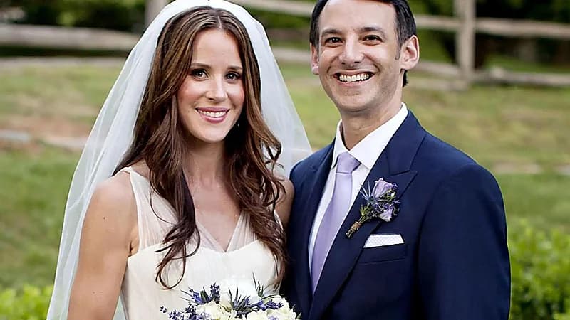 ابنة جو بايدن تنفصل عن زوجها بعد 13 عام من الزواج