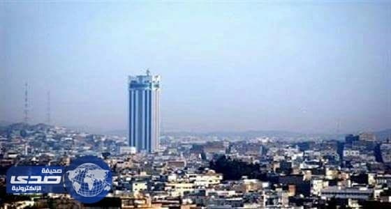 إصابة 3 أشخاص بطلقات نارية في مشاجرة عنيفة بالطائف