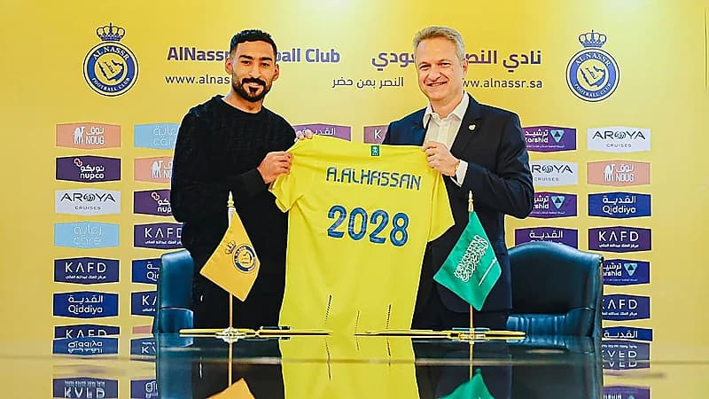 النصر يجدد عقد علي الحسن حتى عام 2028م