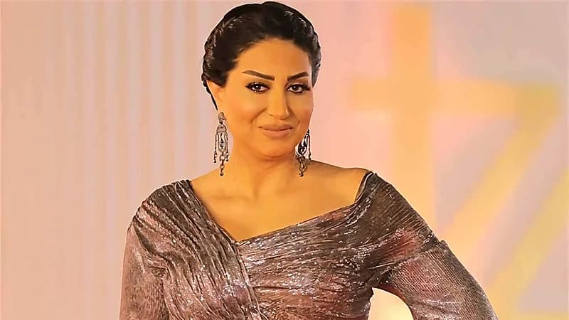 وفاء عامر تثير فضول متابعيها برسالة غامضة