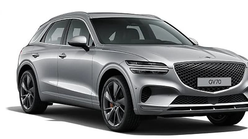 التجارة تستدعي 436 سيارة جينسيس