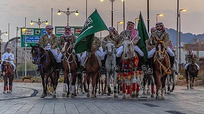 "ميدان الملك عبدالعزيز" .. شاهد على النقلة الحضارية العظيمة لـ "المدينة" في عهد المؤسس