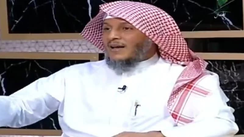العتيق يوضح السبب وراء غضب المنتمين لتنظيم الإخوان من قرار سعودة المدارس الأهلية "فيديو"