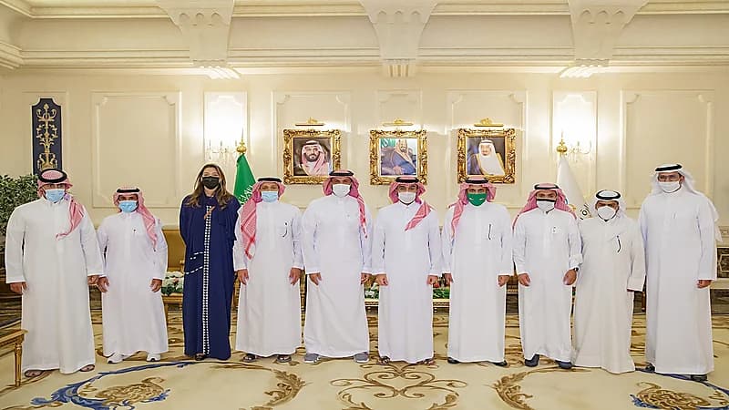 بالصور.. وزير الرياضة يُكرّم الفائزين بكأس العالم للراليات