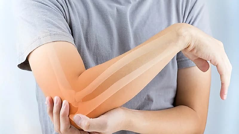 علامات تظهر في الصباح تشير لاحتمالية الإصابة بهشاشة العظام