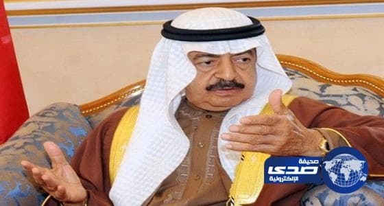 رئيس وزراء البحرين يغادر المستشفي بعد تماثله للشفاء